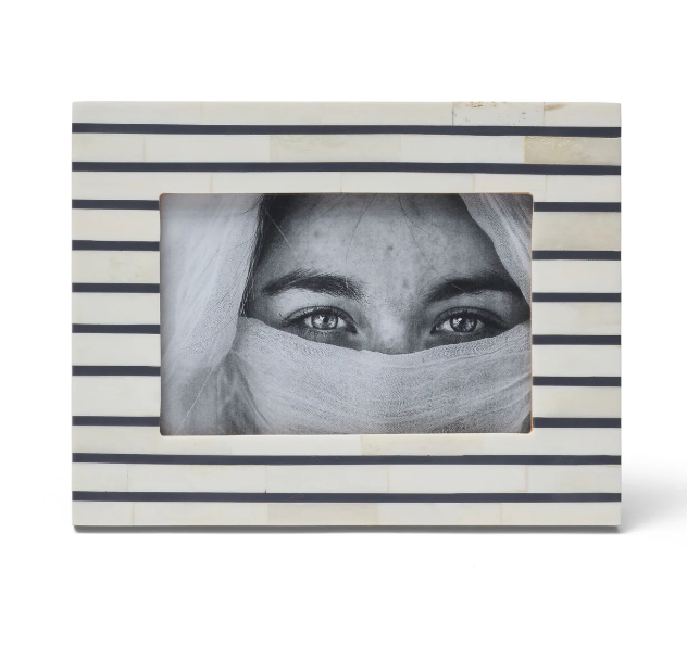 Grey & Cream 4x6" photo frame